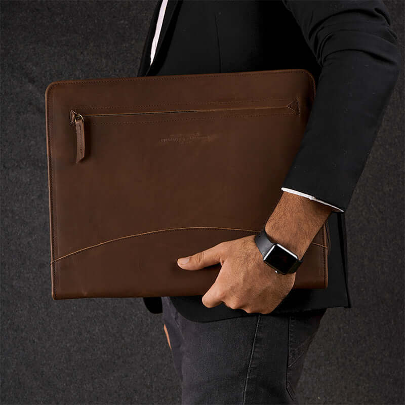 leather a4 mobile file folder lifestyle