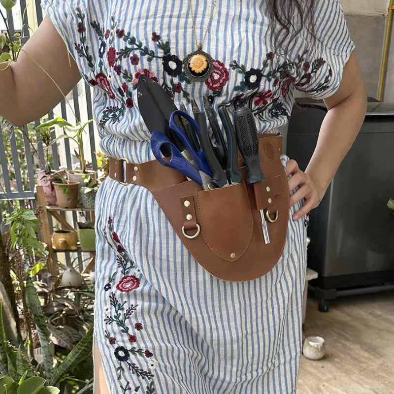 garden Ladies Tool Belt -Light Brown
