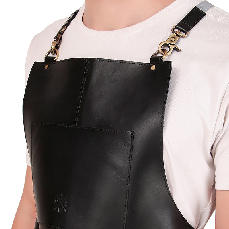 butcher apron in leather
