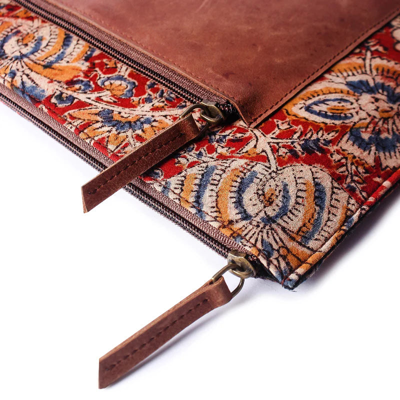 Zayrah Laptop Sleeve 003