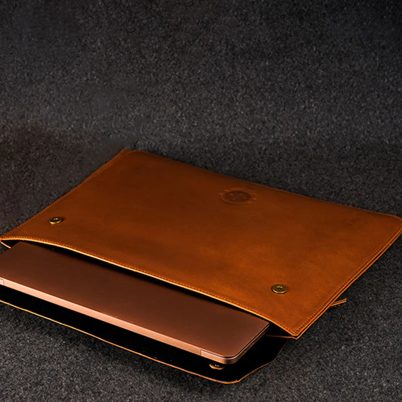 Snap Leather Sleeve
