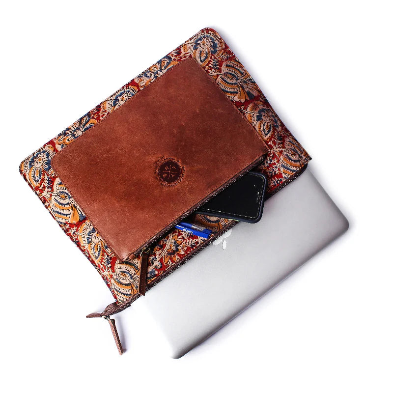 Zayrah Laptop Sleeve 003