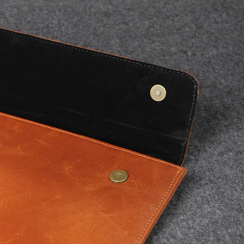 Snap Leather Sleeve 002