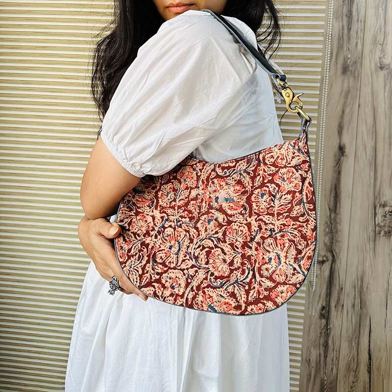 stylish shoulder bag