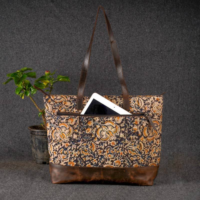 back side of tote bag floral stylish handbag