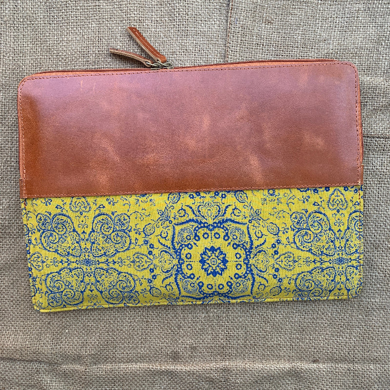 Island Bloom Leather Laptop