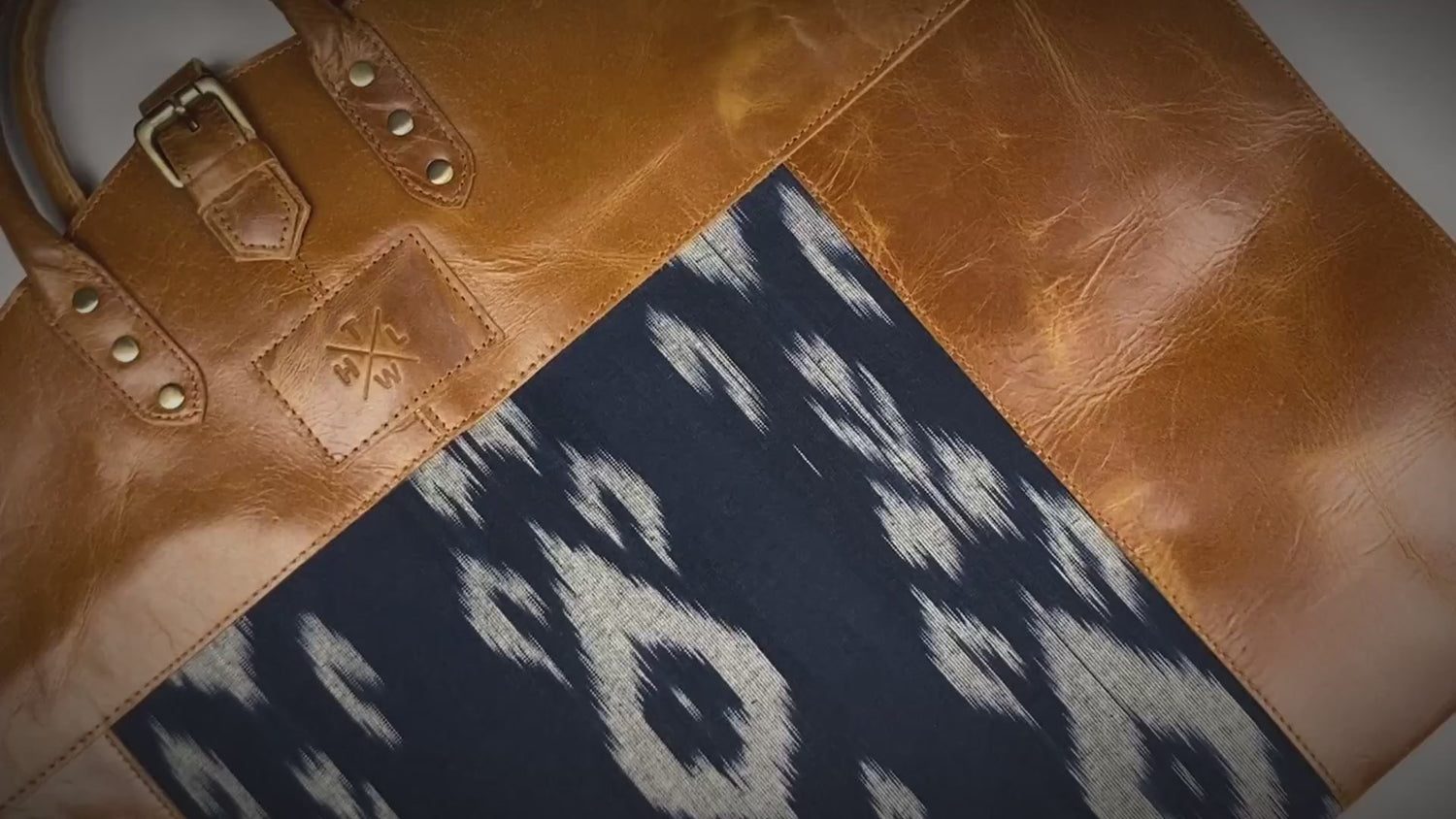 Heritage Wardrobe Case